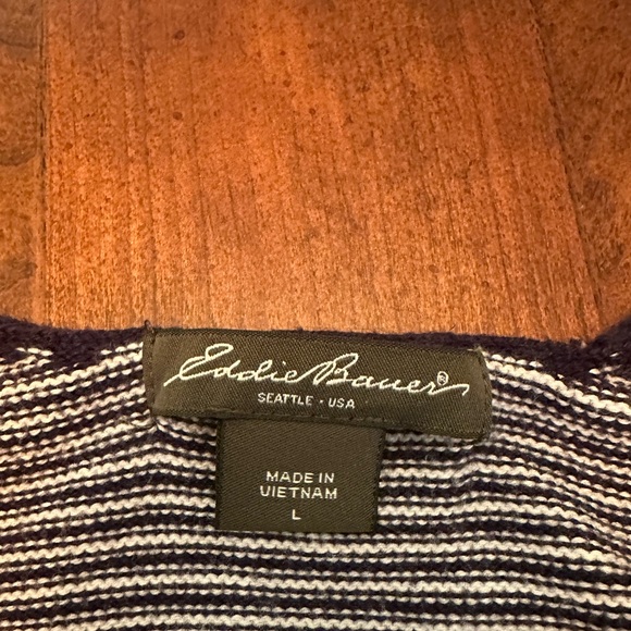 Eddie Bauer Stripped Sweater - Picture 3 of 5